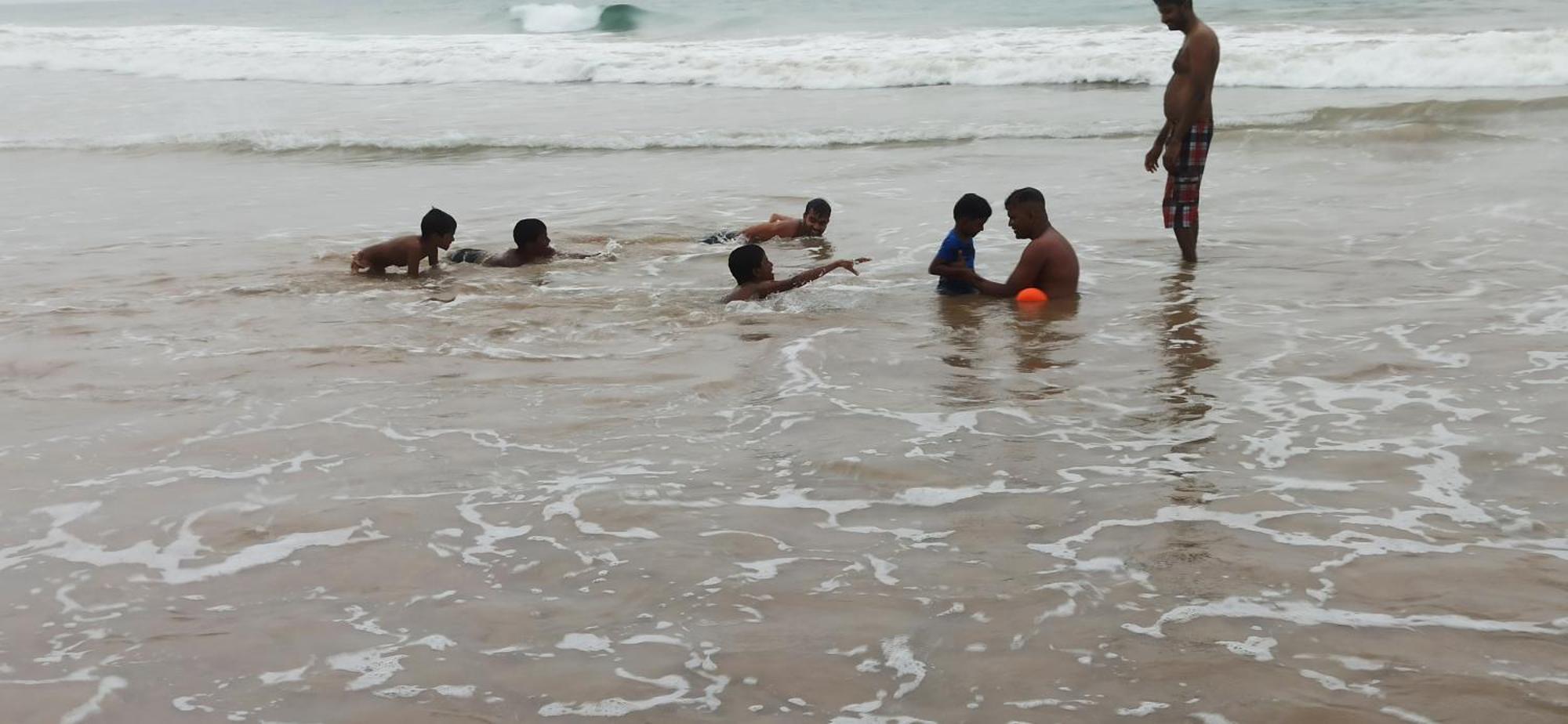Ravana - Beach Cabanas Hikkaduwa Buitenkant foto